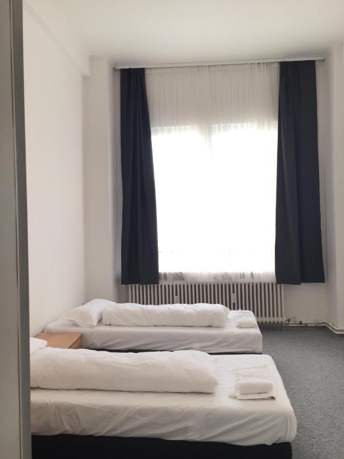 Pension Dreilinden Hannover Gmbh エクステリア 写真